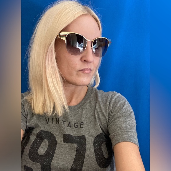 NEW GUCCI Sunglasses✨Authentic Gold Frame Gray Cat Eye Lenses GG0521S - Picture 15 of 15